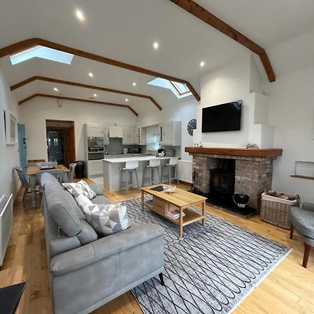 The Cottage At Ashbrook - Charming Country Cottage Near Belfast Buitenkant foto