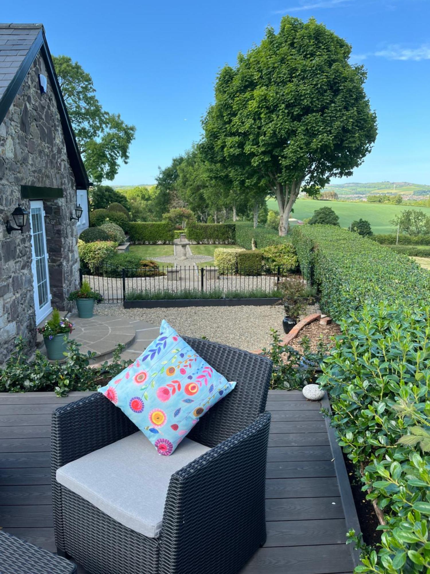 The Cottage At Ashbrook - Charming Country Cottage Near Belfast Buitenkant foto