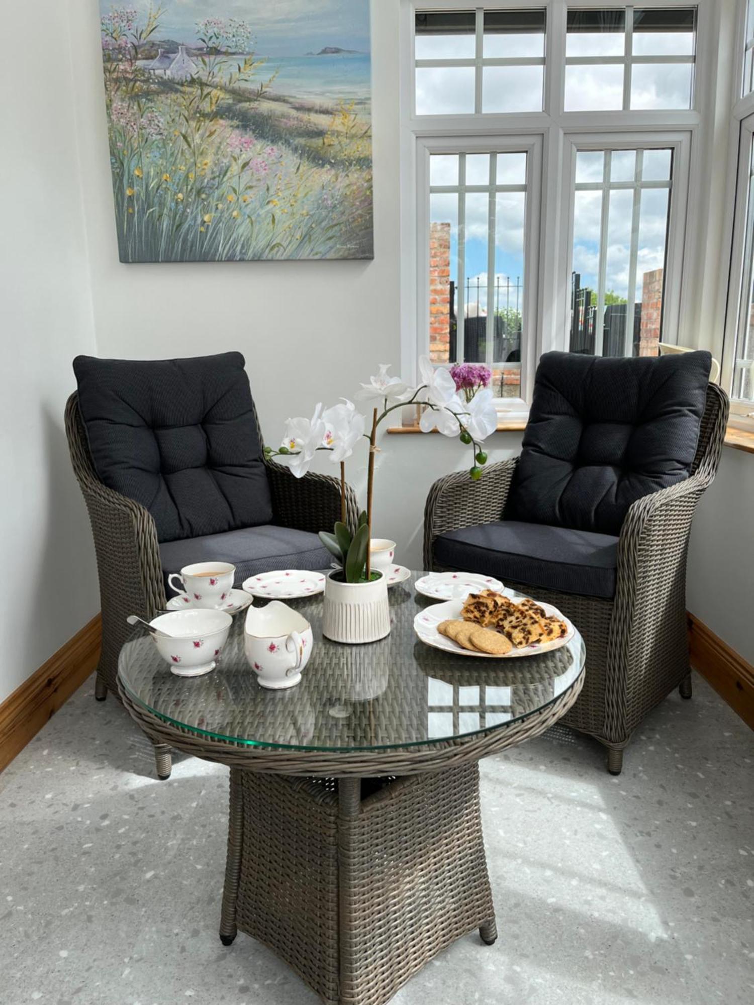The Cottage At Ashbrook - Charming Country Cottage Near Belfast Buitenkant foto